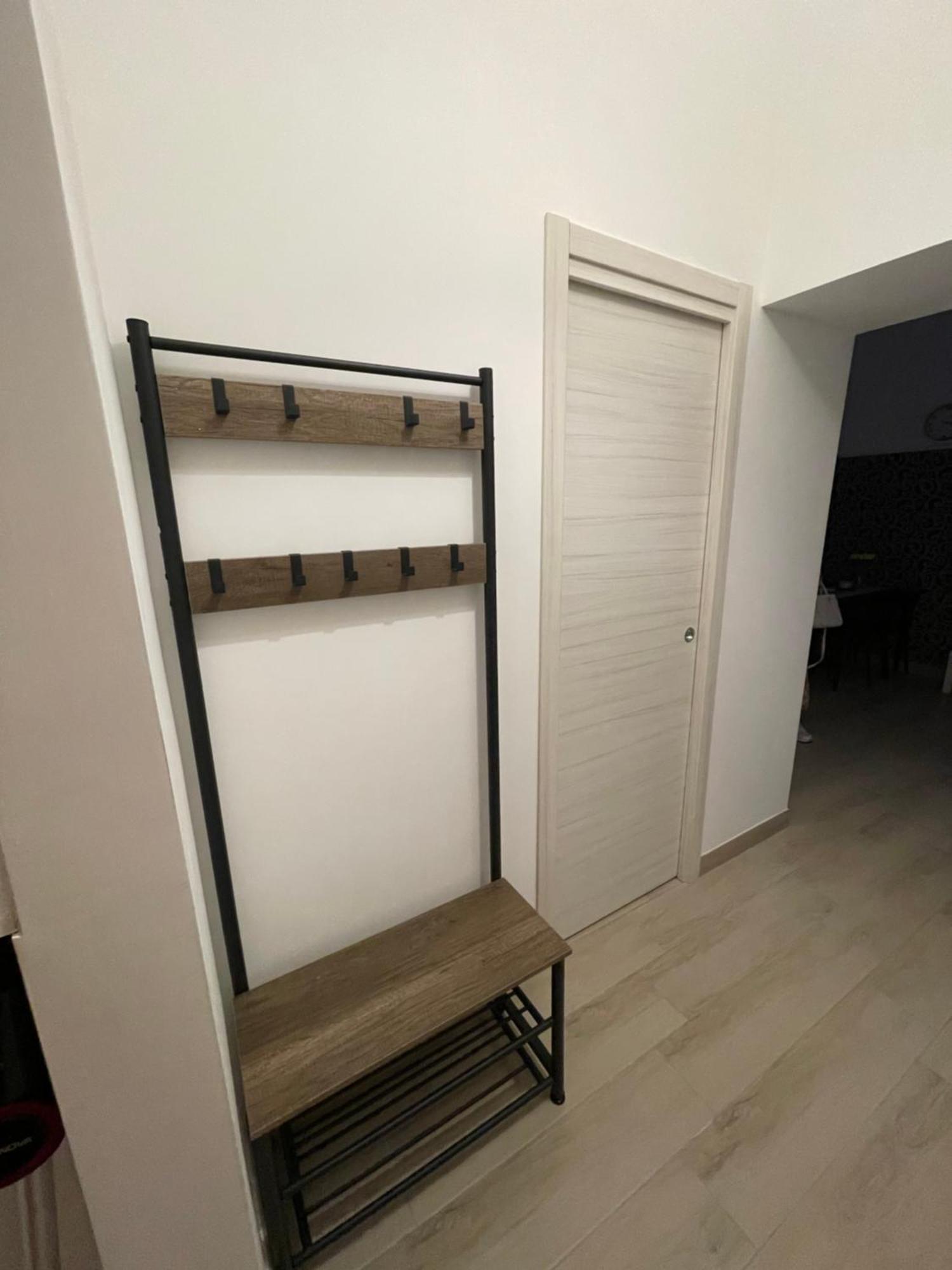 House Toledo Apartment เนเปิลส์ ภายนอก รูปภาพ